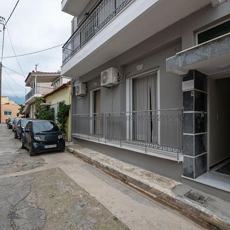 Anesis With A Yard Apartment Kalamata Luaran gambar