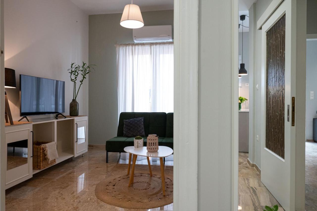 Anesis With A Yard Apartment Kalamata Luaran gambar