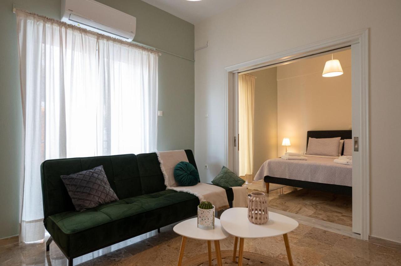 Anesis With A Yard Apartment Kalamata Luaran gambar