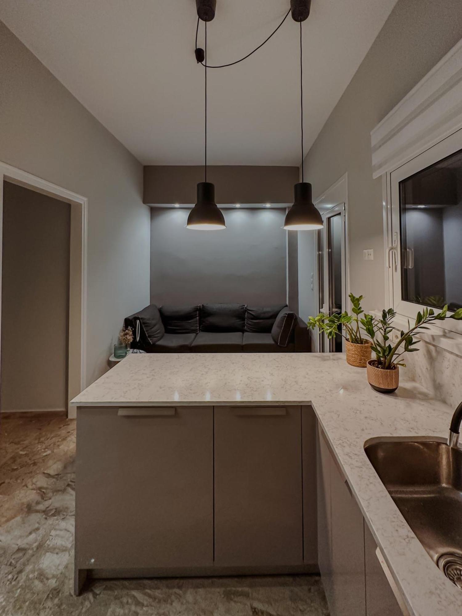Anesis With A Yard Apartment Kalamata Luaran gambar